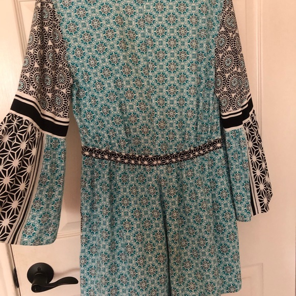 LOFT ROMPER - Picture 3 of 5